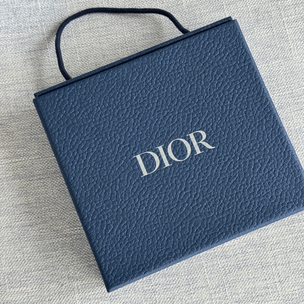 Dior gift box - Picture 7 of 8